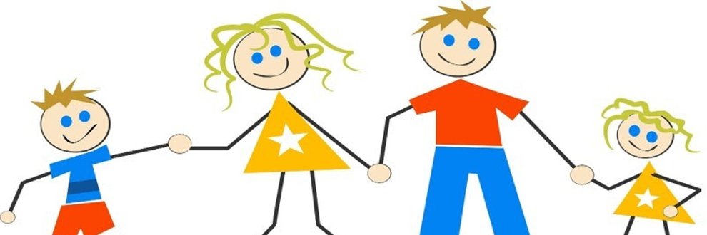 Familie hält sich an den Händen Familie hält sich an den Händen