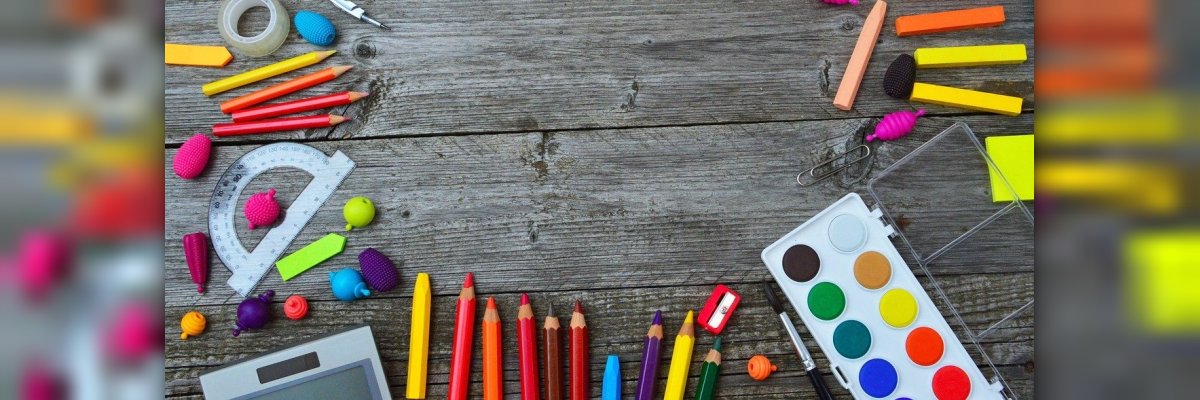 Schulutensilien Schulutensilien