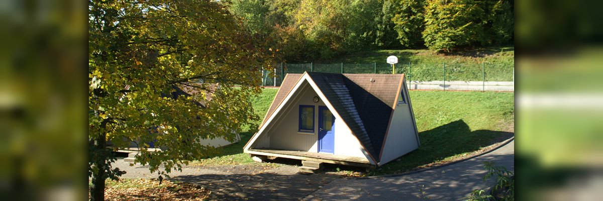 Hütte im Hüttendorf