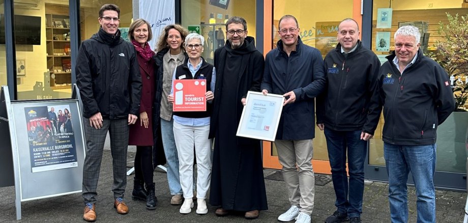 Bürgermeister und Team der Vulkanregion Bürgermeister und Team der Vulkanregion